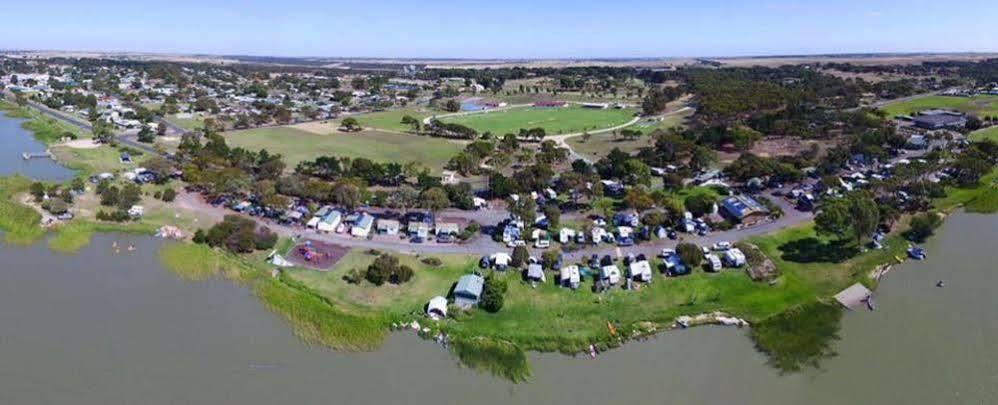 Hotel Lake Albert Caravan Park Meningie Exterior foto