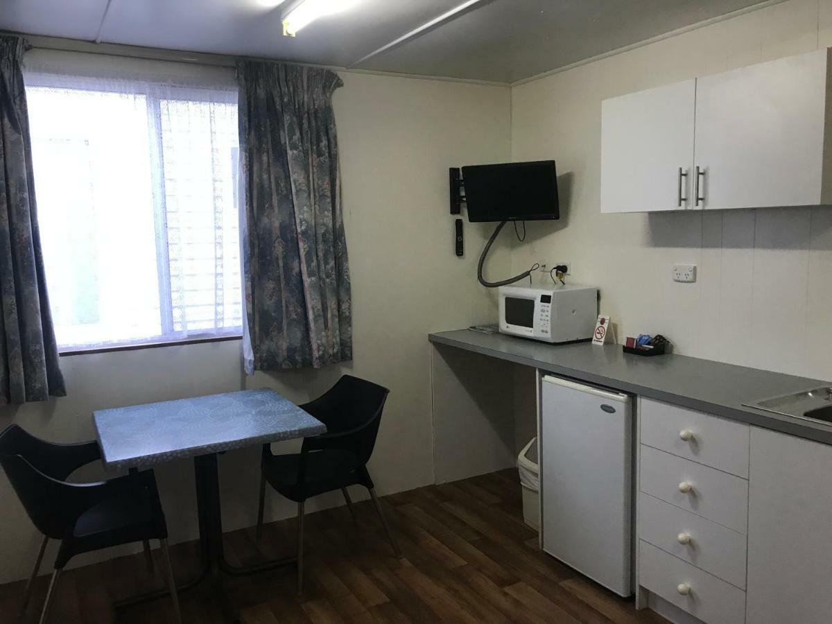 Hotel Lake Albert Caravan Park Meningie Exterior foto